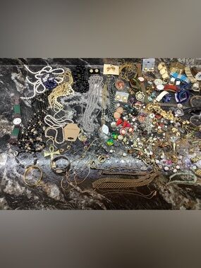 Lot jewelry sale earrings, necklaces bracelets watches, brooches